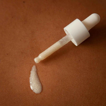 Dry-touch Intimate Shimmer Oil