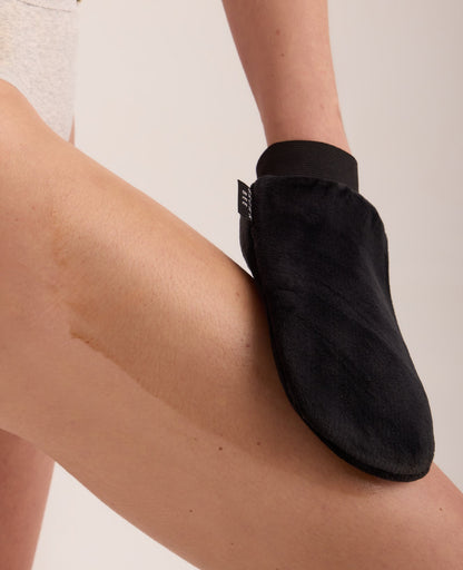 Self Tanner Application Mit