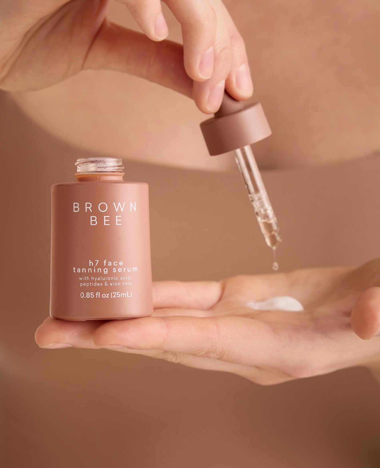 H7 Face Tanning Serum